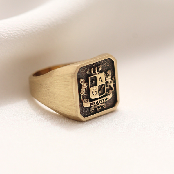 The Valiant – Angled Square Signature Ring In 9ct Yellow Gold