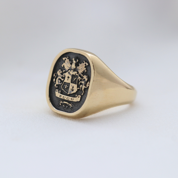 The Regent – Square Oval Signature Ring In 9ct Yellow Gold